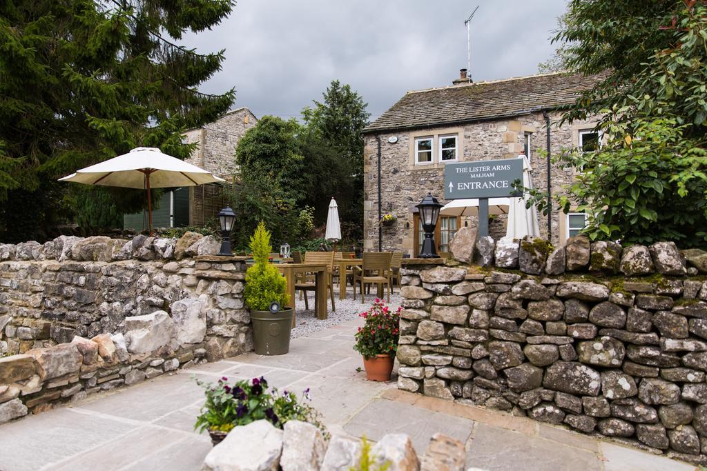 Hotel The Lister Arms Malham Exterior foto